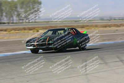 media/Oct-01-2022-24 Hours of Lemons (Sat) [[0fb1f7cfb1]]/10am (Front Straight)/